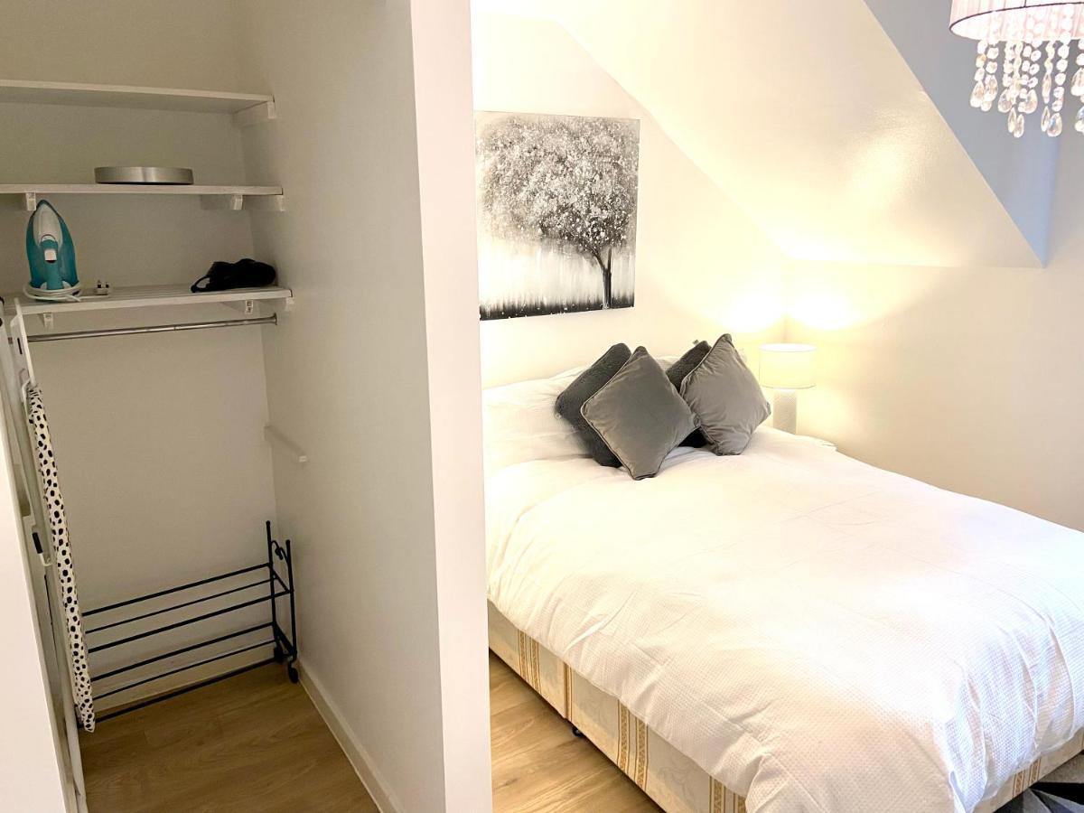 London Studio Self Contained, Newly Furbished エクステリア 写真